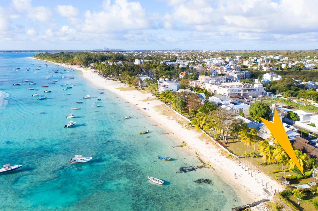 Caro'S Beachfront Trou aux Biches Exterior foto